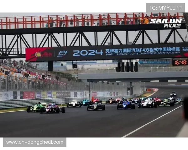 彼尔文携F1车手兄弟之名出战F4，赛车世家新星延续家族荣耀