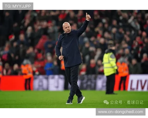 利物浦主帅斯洛特:希望萨拉赫留下,今日将与球员进行关键谈话 利物浦主帅斯洛特:希望萨拉赫留下,今日将与球员进行关键谈话