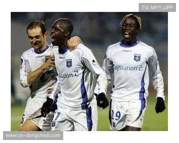 布雷斯特2-0欧塞尔,阿若克一传一射主导比赛 布雷斯特2-0欧塞尔,阿若克一传一射主导比赛